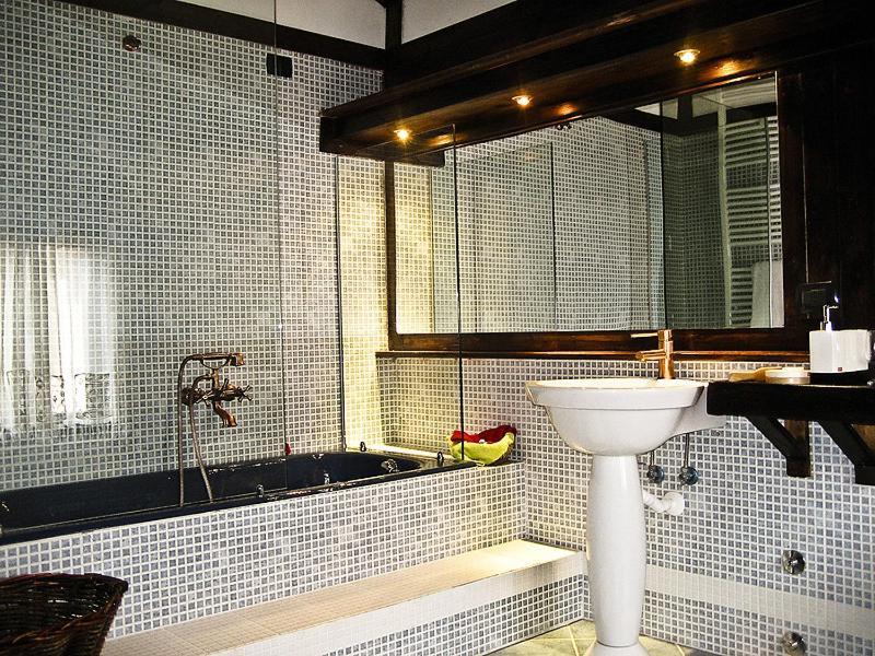 Restaurant Bujtina E Gjelit 4*